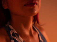 ZoeRedds - female with red hair webcam at xLoveCam