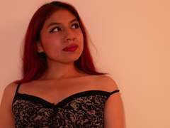 ZoeRedds from xLoveCam