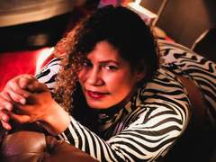 ZoeWeber - blond female with  big tits webcam at xLoveCam