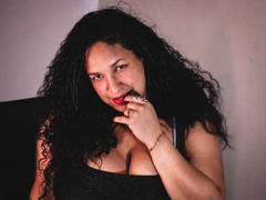 ZoeFerraro - female with black hair and  big tits webcam at LiveJasmin