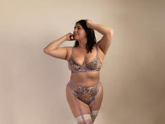 ZoeyGrey - female with black hair and  big tits webcam at xLoveCam