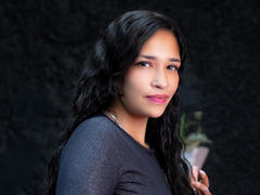 ZoeyMoretti - female with black hair webcam at LiveJasmin