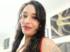 ZoeyMoretti - female with black hair webcam at LiveJasmin