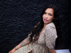 ZoeyMoretti - female with black hair webcam at LiveJasmin