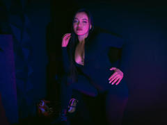 ZoeyStone - blond female webcam at xLoveCam