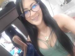 ZowyClintos - female with black hair and  big tits webcam at xLoveCam