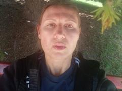 ZoyaPask - female with brown hair webcam at xLoveCam