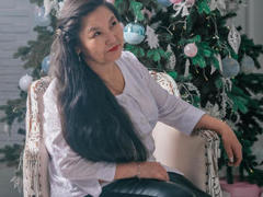 ZulfiyaBruce - female with black hair and  big tits webcam at LiveJasmin